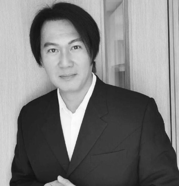 顺策略 59岁甄志强突发离世，前一天飞上海备赛，知情人称运动诱发心脏病